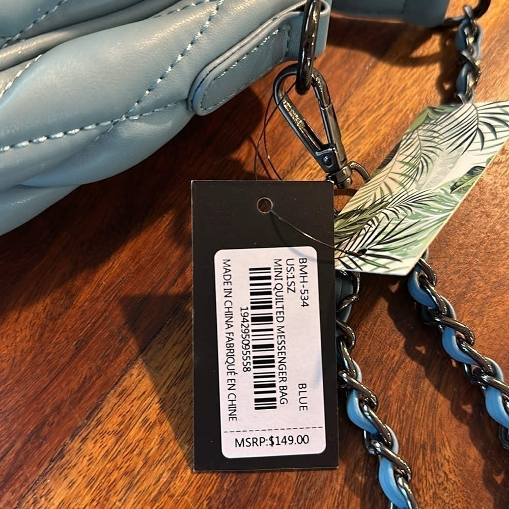 Badgley Mischka Quilted Crossbody - Picture 6 of 14